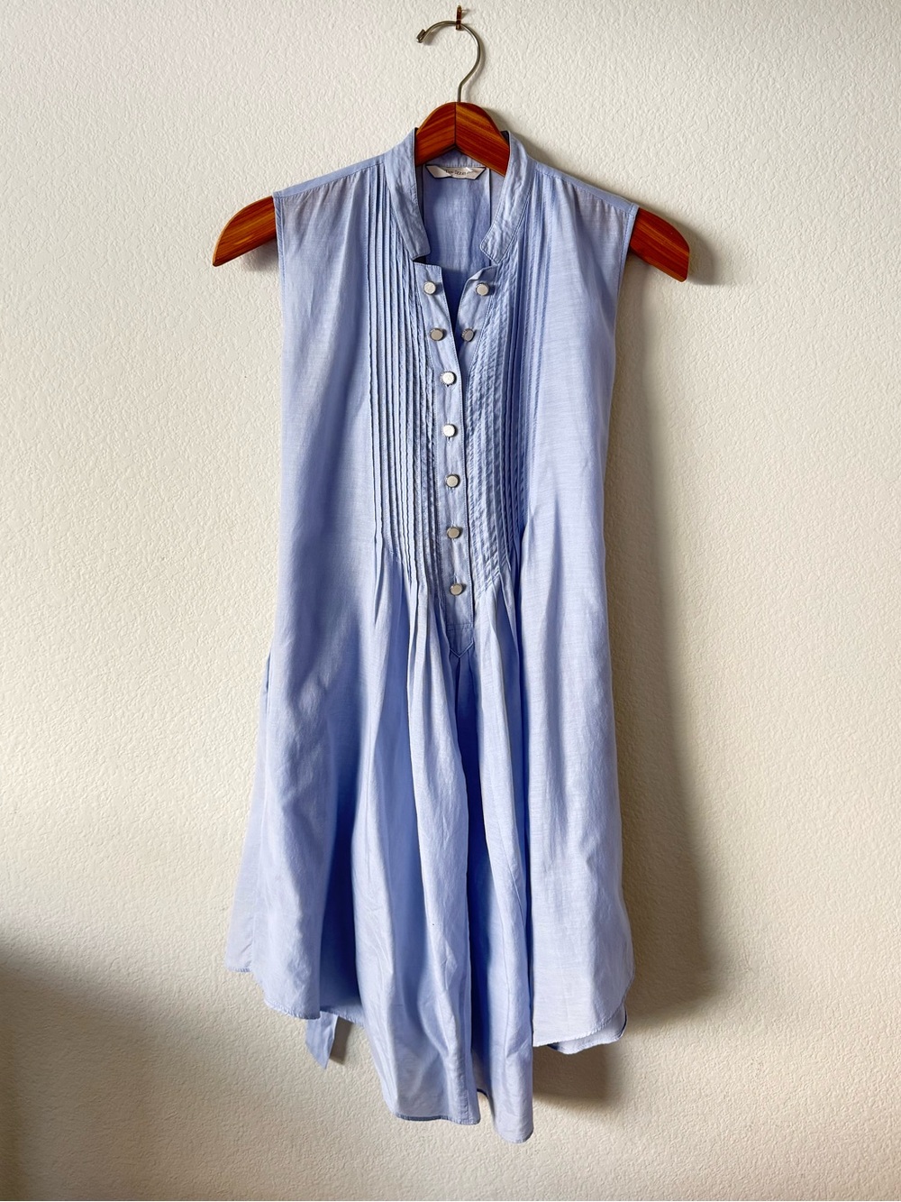 Light Blue Sleeveless Pintuck Button Front Tunic